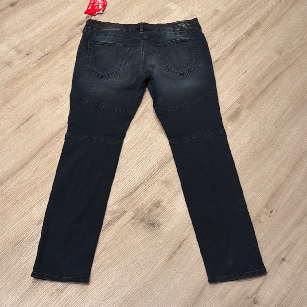 True Religion Rocco - Picture 3 of 5